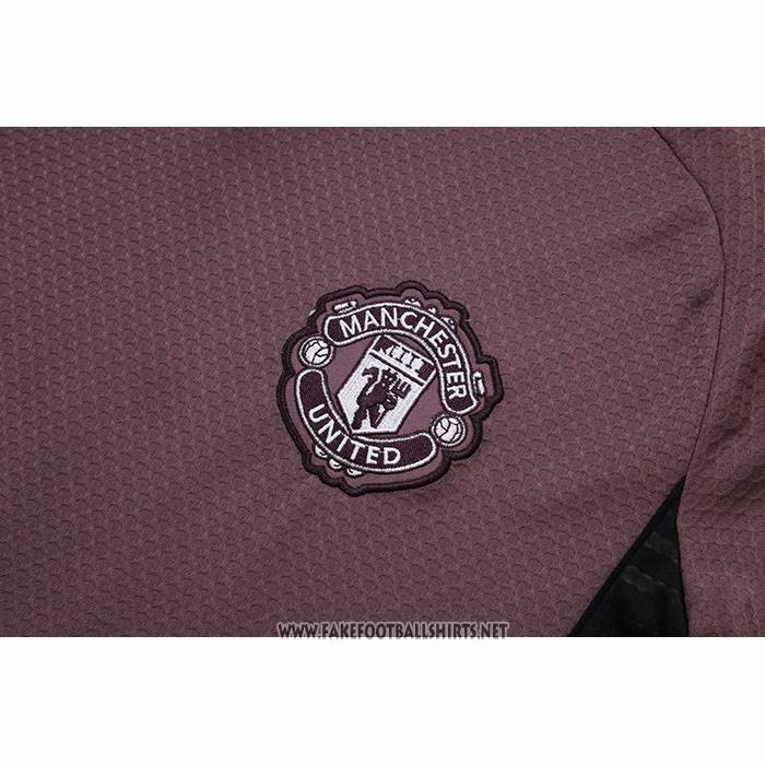Tracksuit
 Manchester United Short Sleeve
 2025-2026 Brown
 - Shorts
